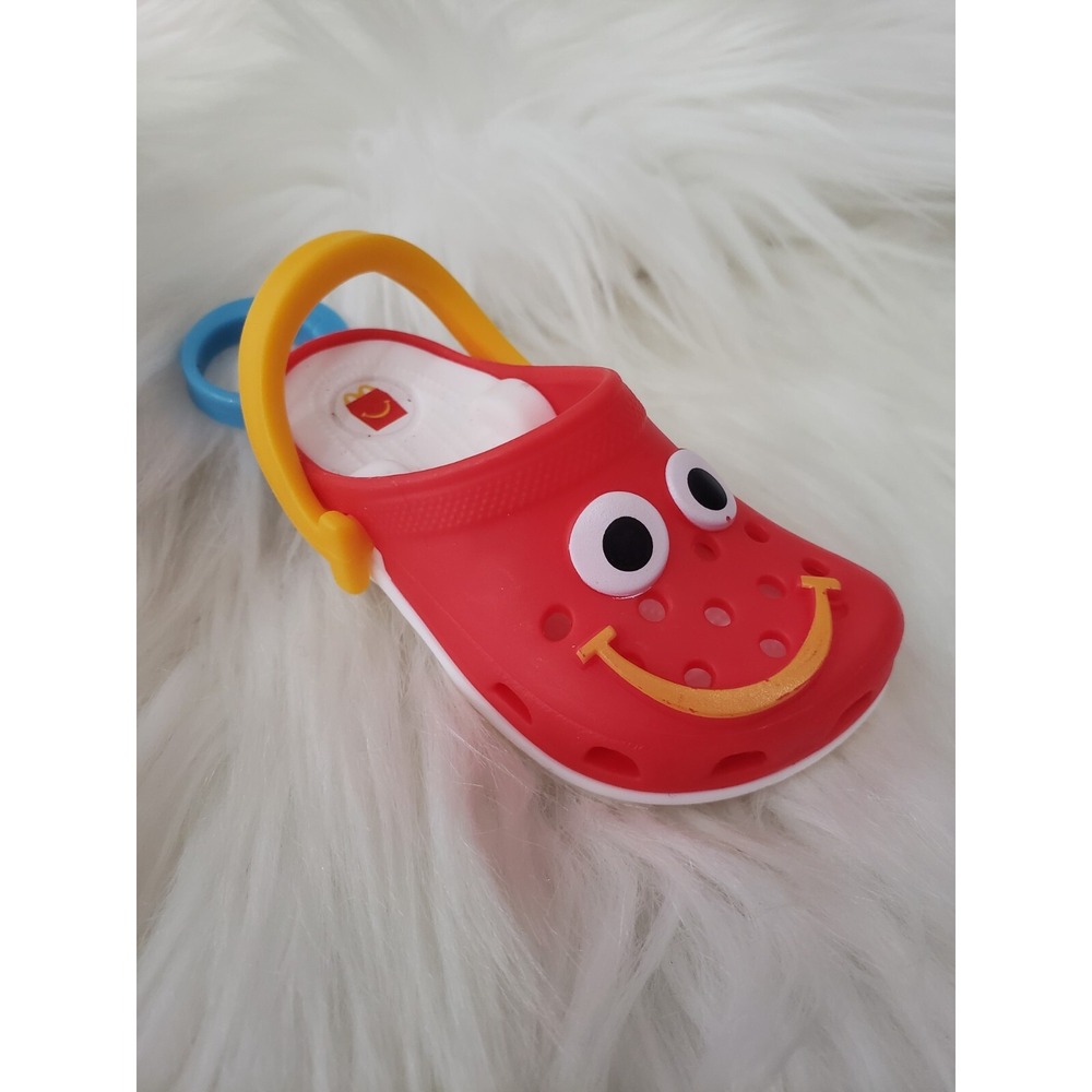 Exclusive No. 5 CROCS Plastic Keychain Clip 2024 McDonald's HAPPY MEAL TOYS Red